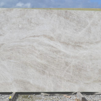 Купить кварцит в Киеве Taj Mahal Leather Quartzite